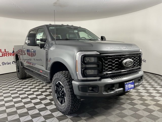 New 2025 Ford F350 Lariat w/ Lariat Ultimate Package