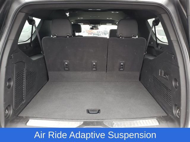 Used 2023 GMC Yukon XL Denali image 8