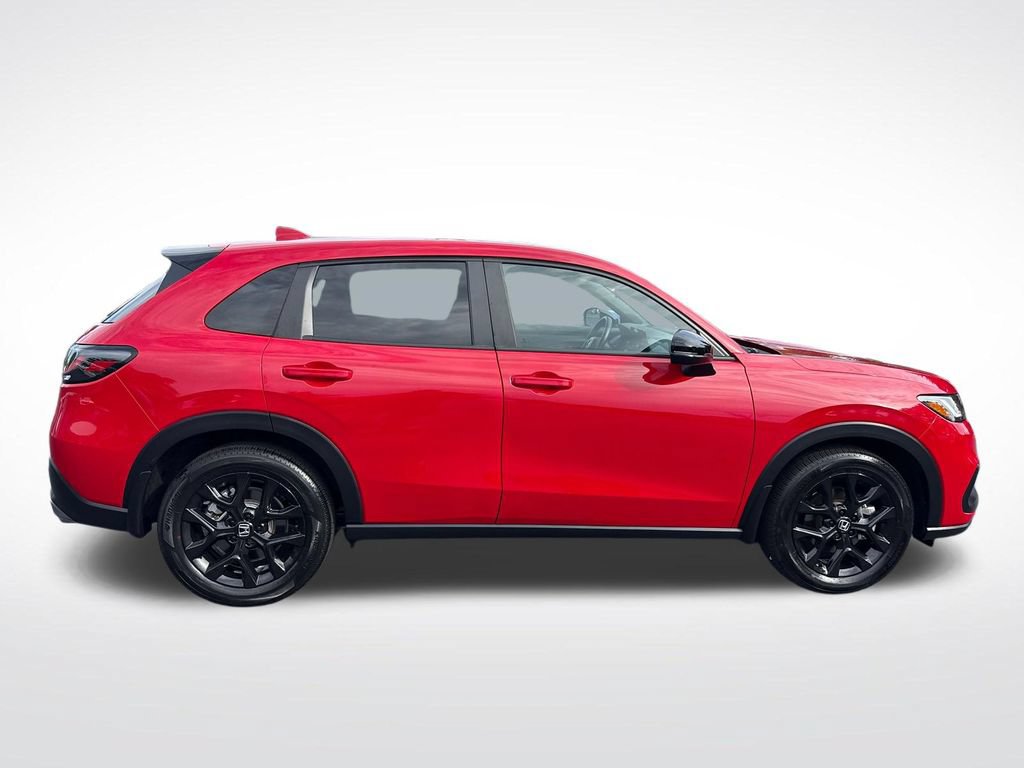 Certified 2025 Honda HR-V Sport image 6