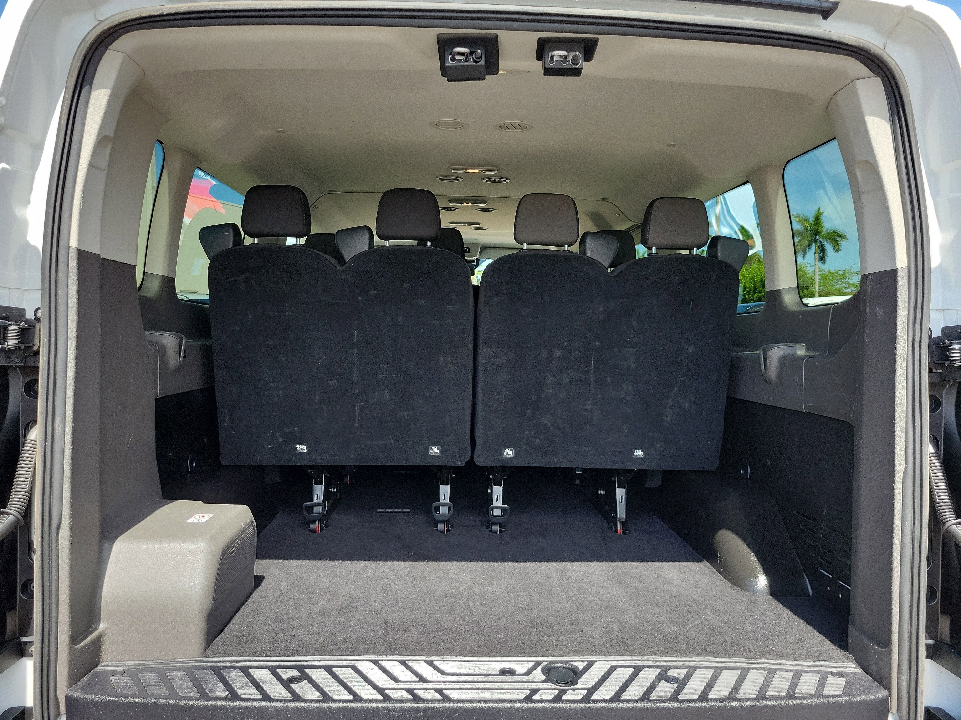 Used 2024 Ford Transit 350 XLT RWD image 14