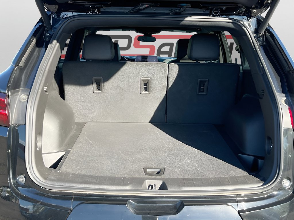 Used 2025 Chevrolet Blazer RS FWD image 26