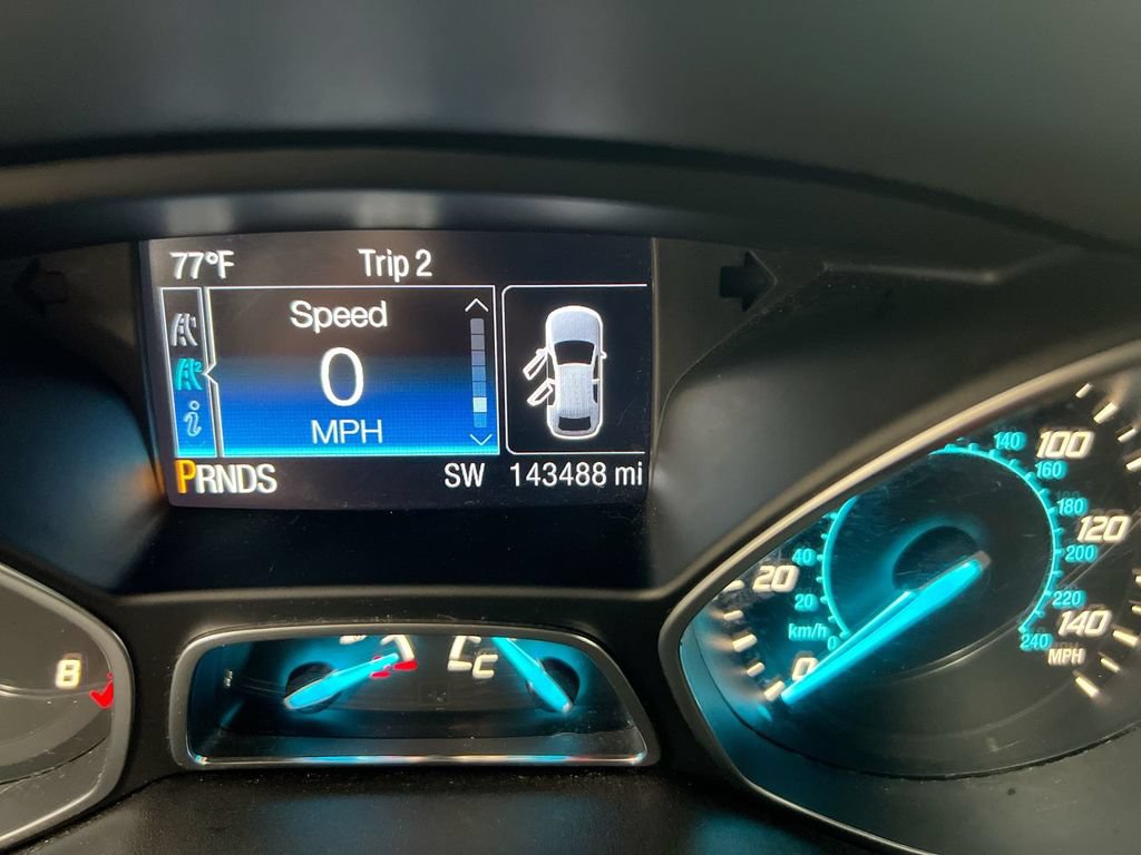 Used 2016 Ford Escape SE w/ SE Leather Comfort Package AWD/4WD image 13