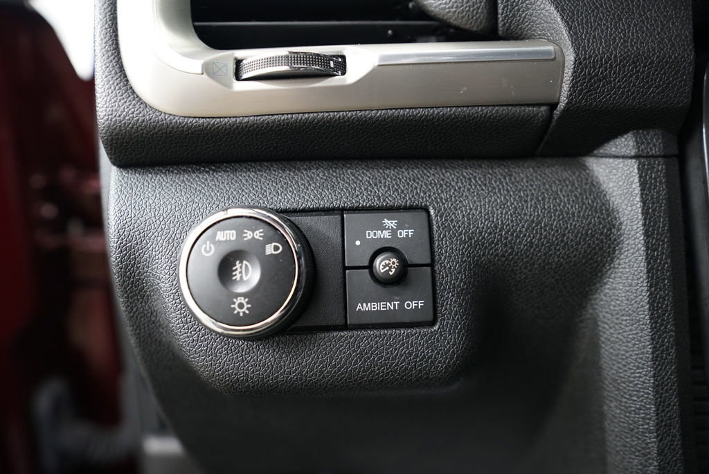 Used 2015 GMC Acadia Denali image 22