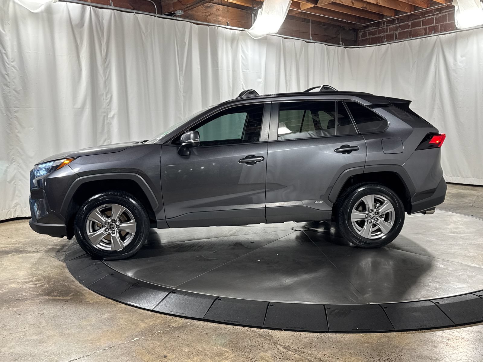 Used 2023 Toyota RAV4 XLE w/ Convenience Package AWD/4WD image 6