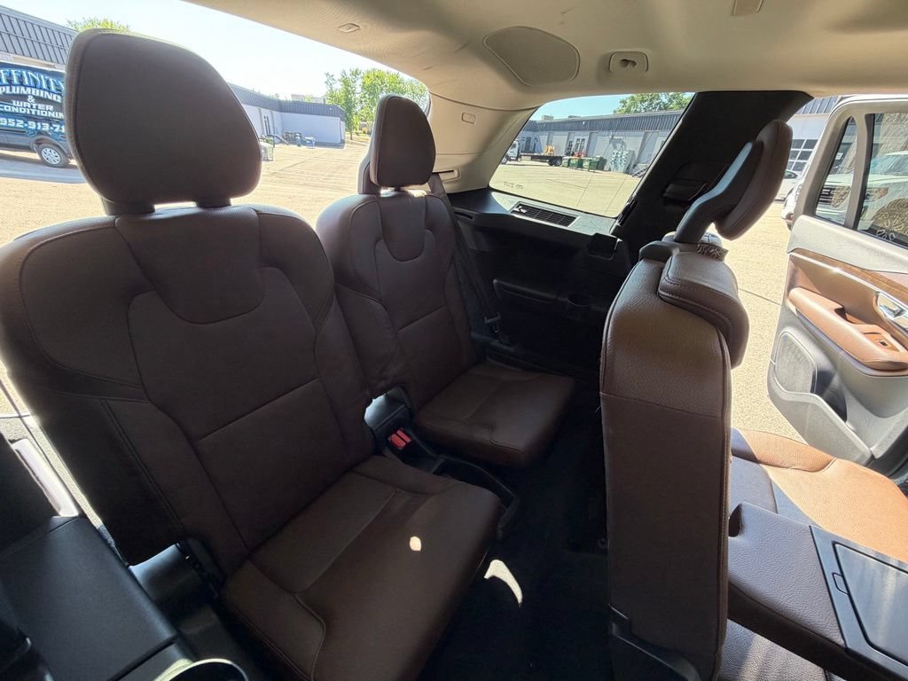 Used 2019 Volvo XC90 T6 Momentum w/ Advanced Package AWD/4WD image 23