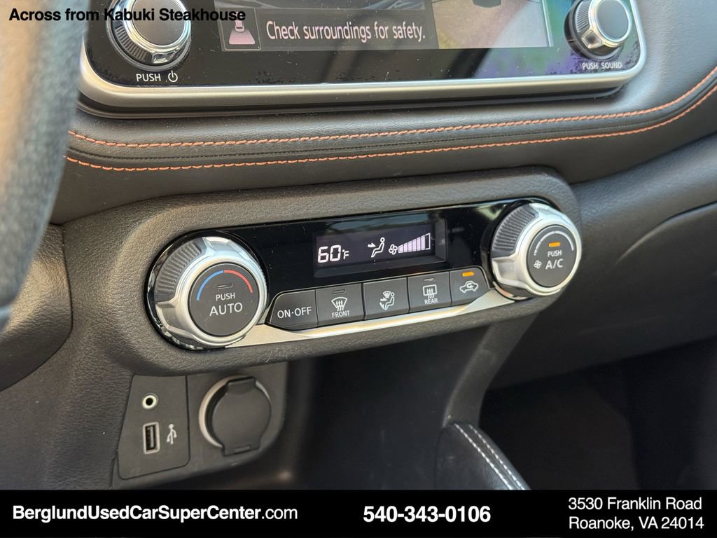 Used 2020 Nissan Kicks SR w/ Exterior Package image 24