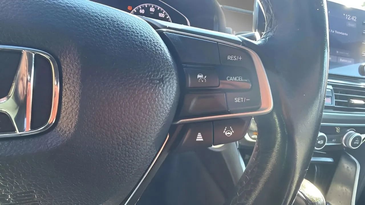 Used 2022 Honda Accord Sport image 44