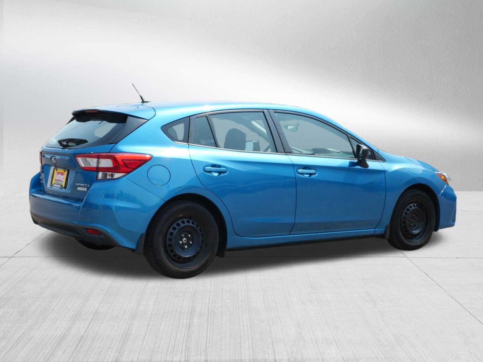 Used 2017 Subaru Impreza 2.0i AWD/4WD image 7