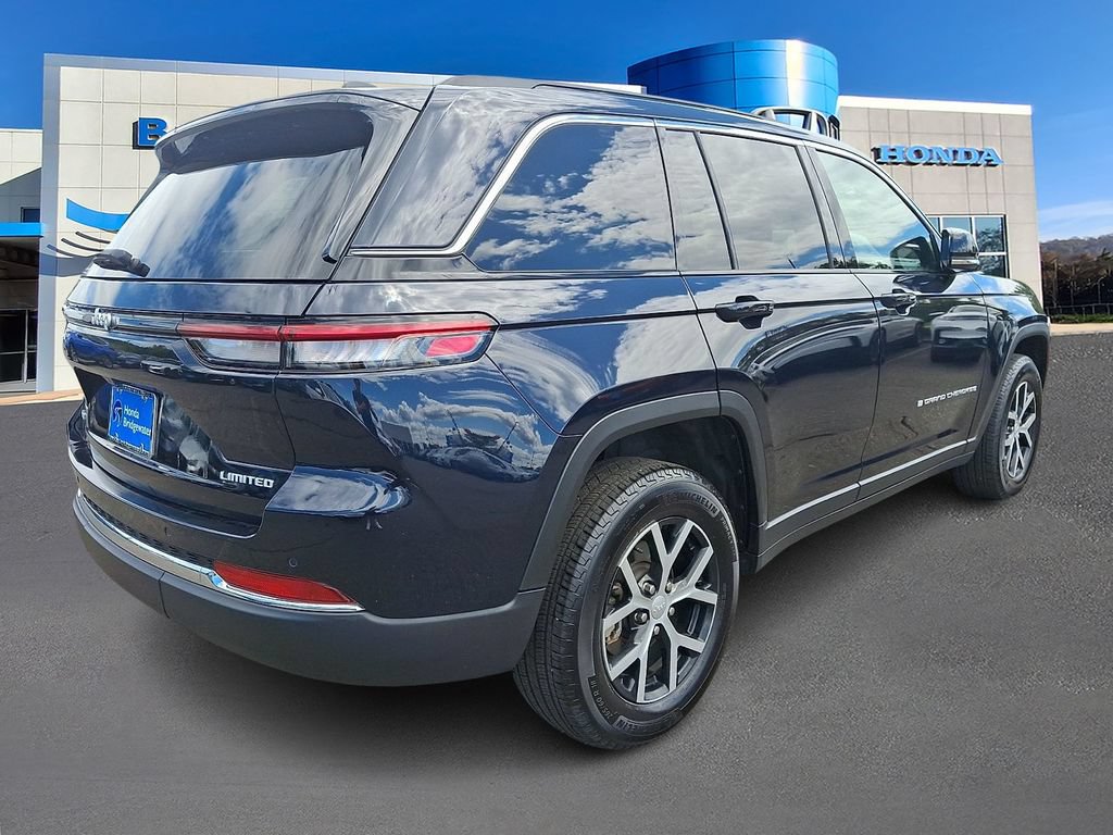 Used 2024 Jeep Grand Cherokee Limited AWD/4WD image 6