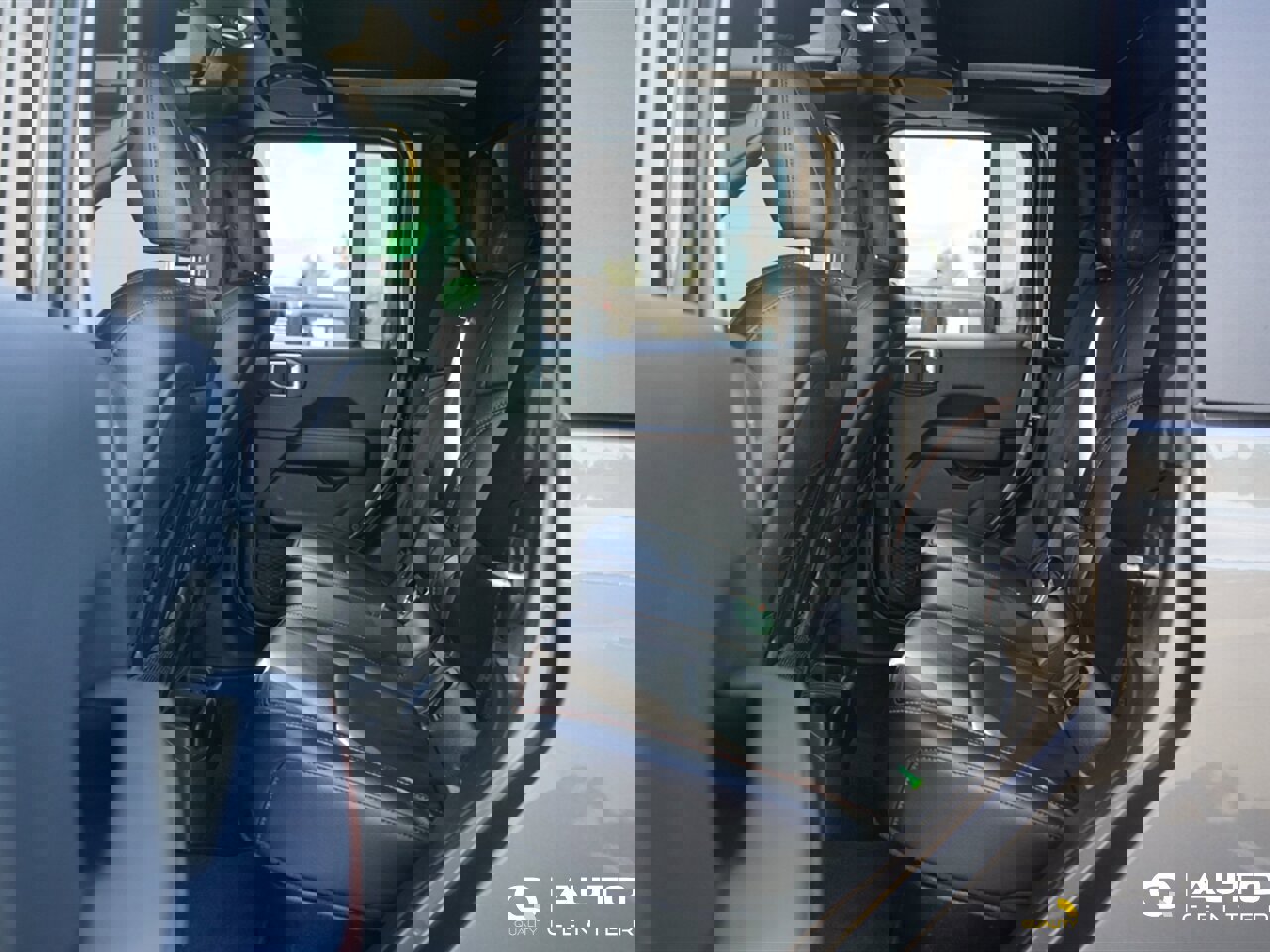 Used 2021 Jeep Gladiator Mojave image 32