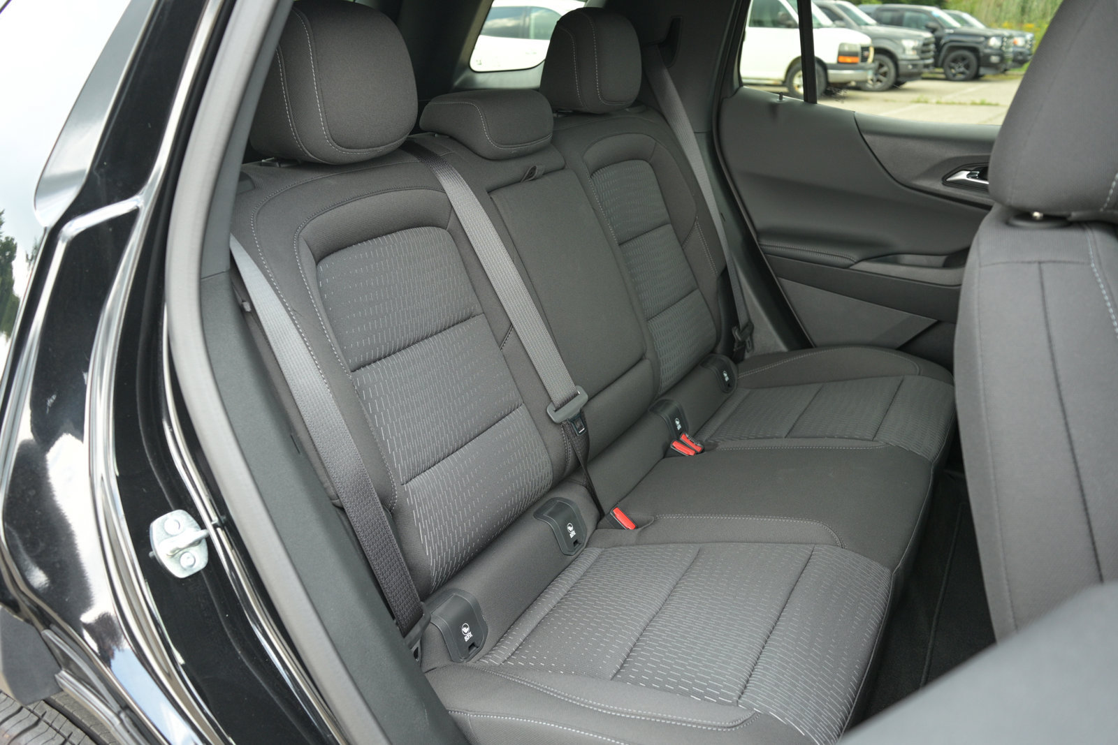 Used 2026 Chevrolet Equinox LT AWD/4WD image 35