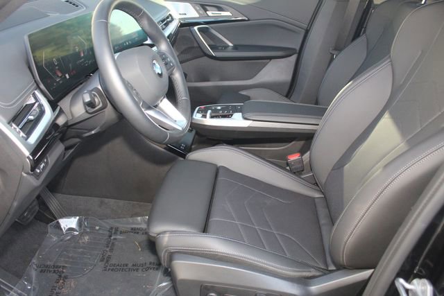 Used 2025 BMW X1 xDrive28i w/ Technology Package image 20