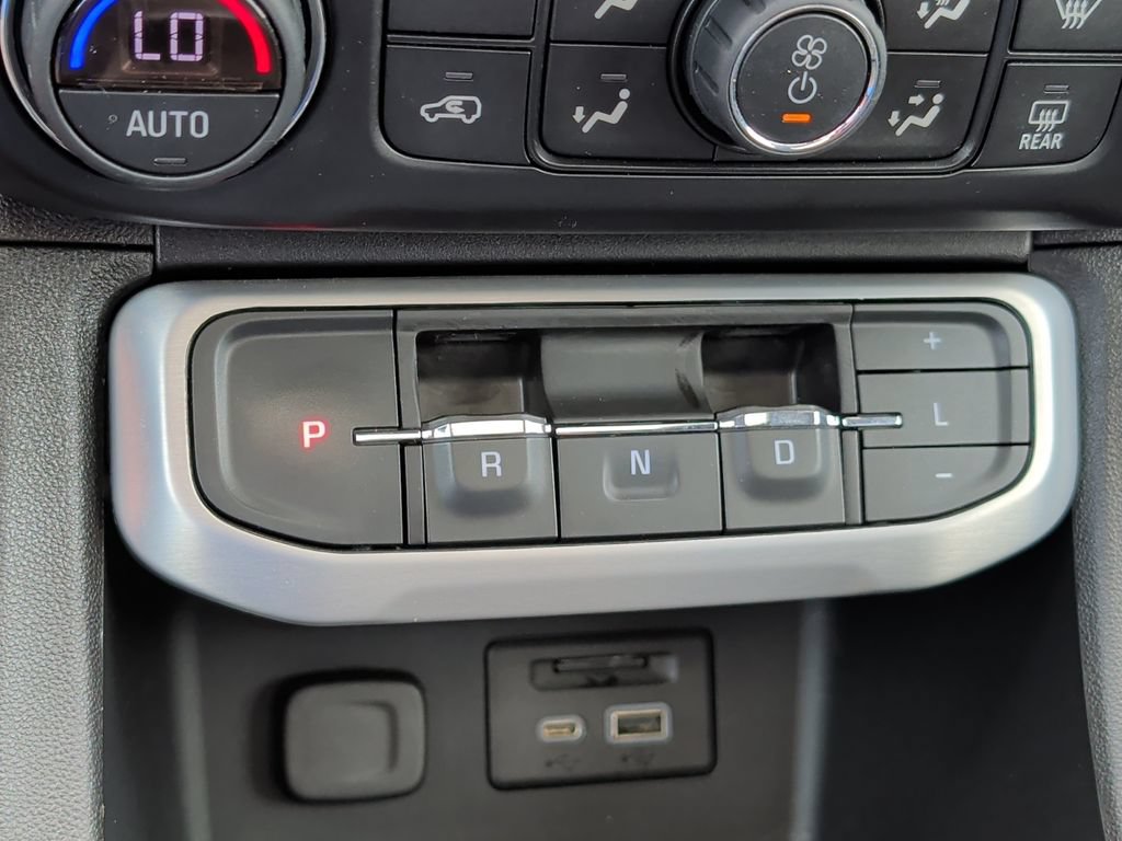 Used 2020 GMC Acadia SLT w/ LPO, Floor Liner Package AWD/4WD image 24