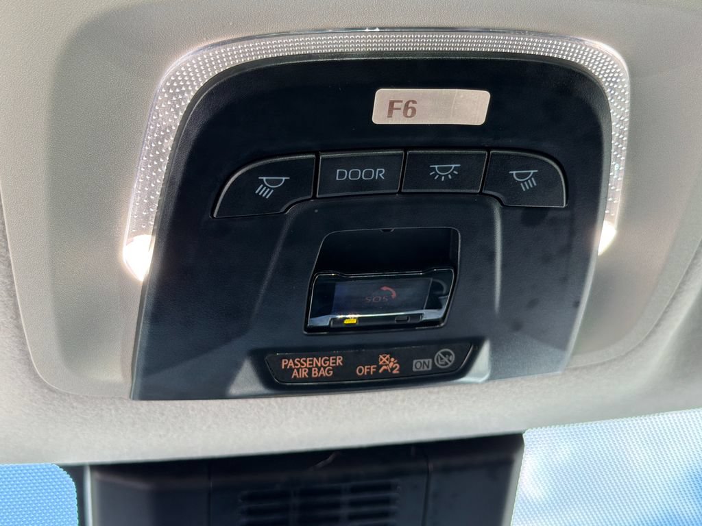 Used 2026 Toyota Corolla LE FWD image 32