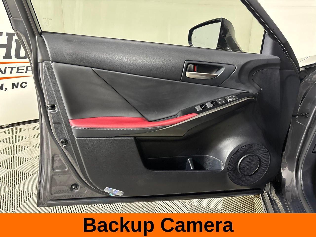 Used 2025 Lexus IS 350 F Sport RWD image 11