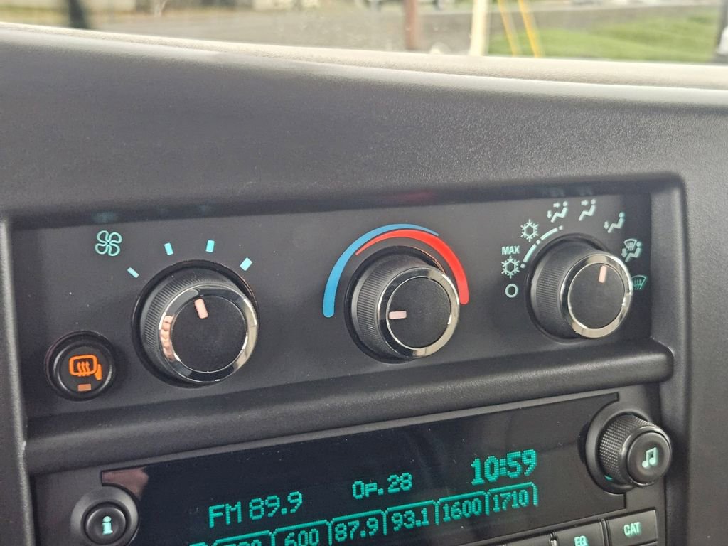 New 2025 Chevrolet Express 2500 Extended image 21