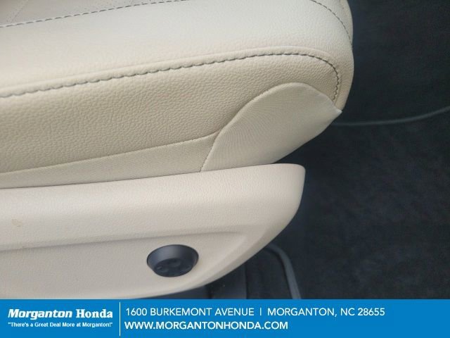 Used 2024 Mercedes-Benz GLE 350 4MATIC image 30