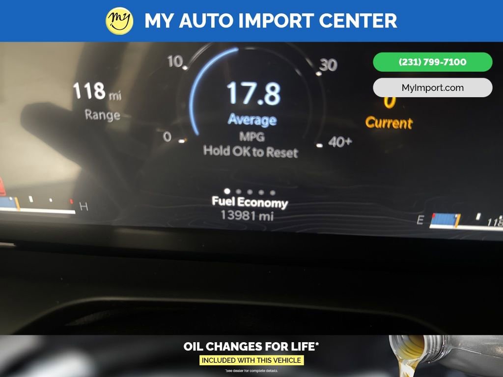 Used 2025 Jeep Grand Cherokee Limited w/ Black Appearance Package image 20