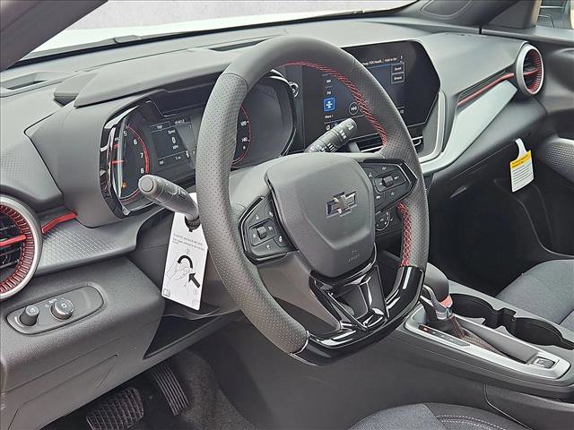New 2026 Chevrolet Trax RS w/ Sunroof Package image 3