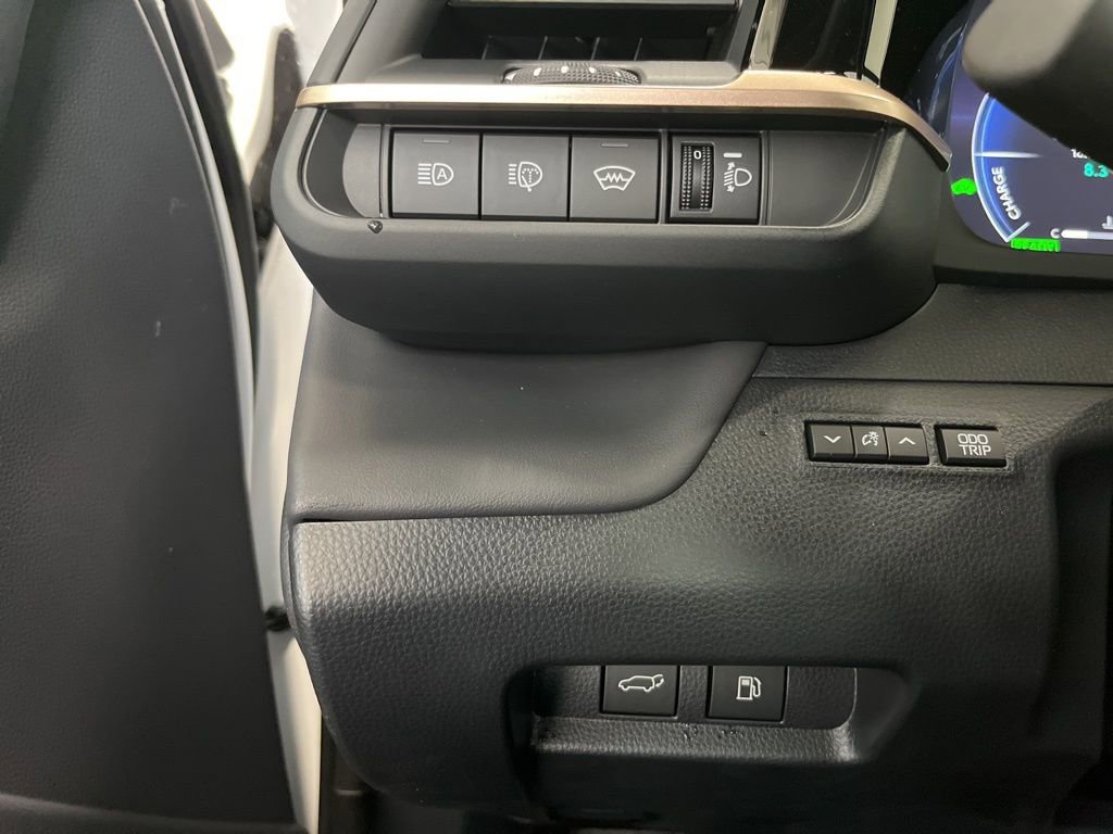 New 2026 Toyota Crown Signia image 13