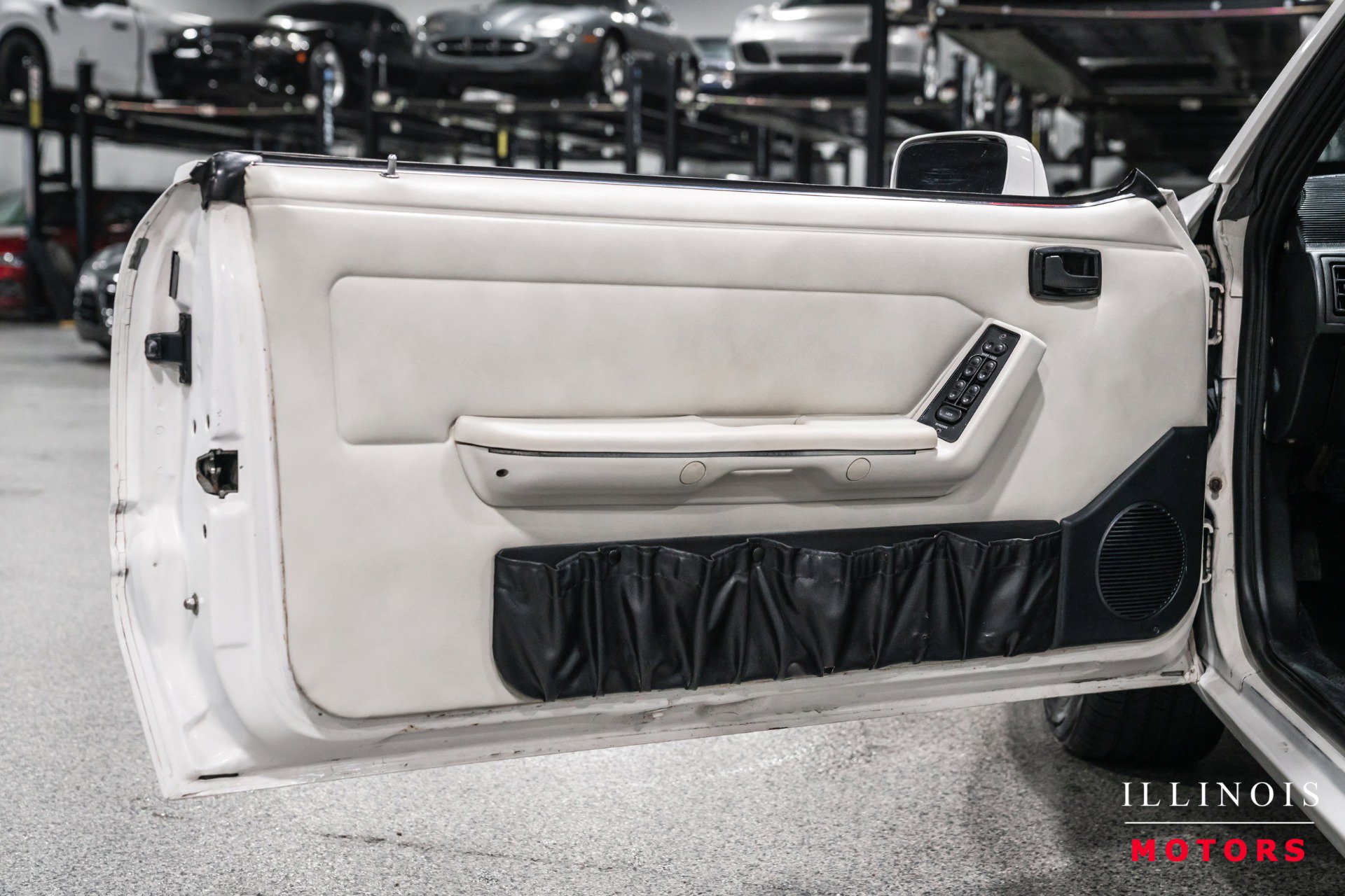 Used 1993 Ford Mustang LX RWD image 18