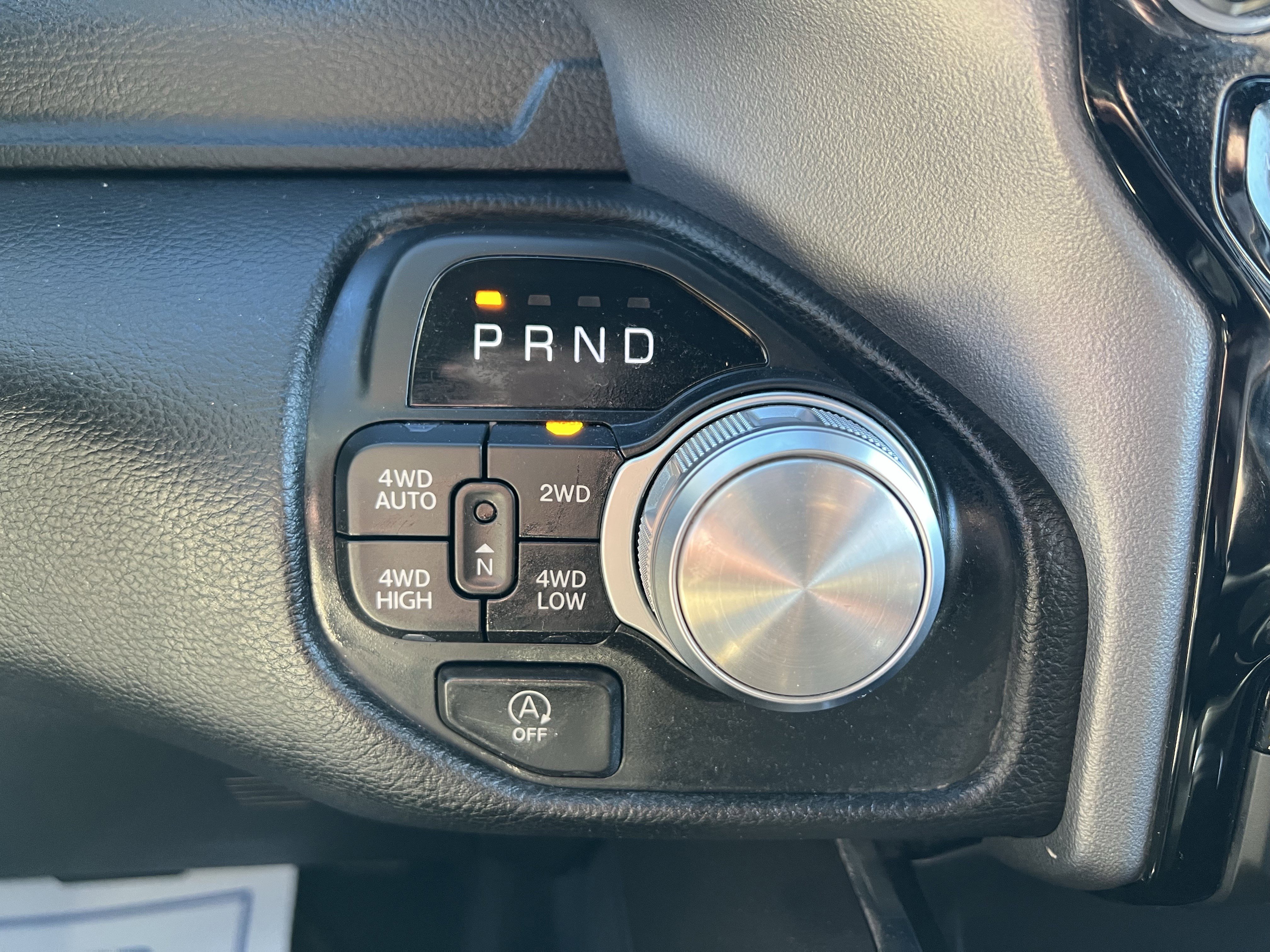 Used 2025 RAM 1500 Laramie image 17