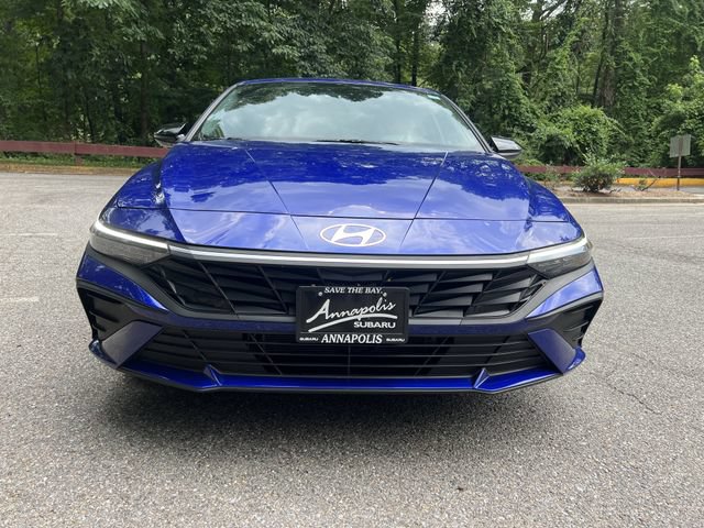 Used 2025 Hyundai Elantra SEL FWD image 4