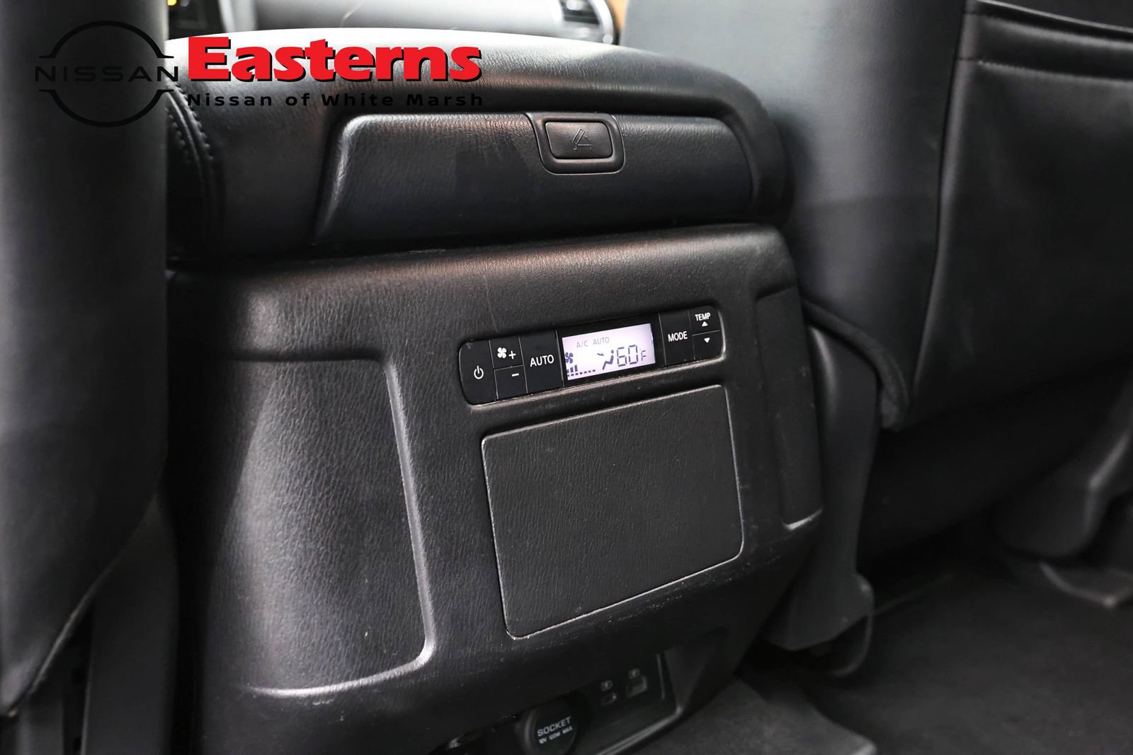 Used 2024 Nissan Armada SL AWD/4WD image 26