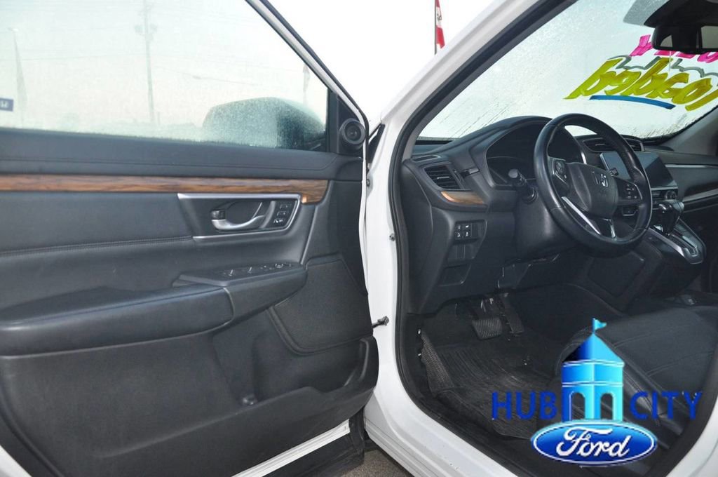 Used 2017 Honda CR-V Touring image 11