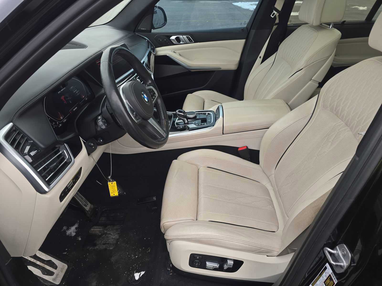 Used 2020 BMW X5 M50i w/ Executive Package image 7