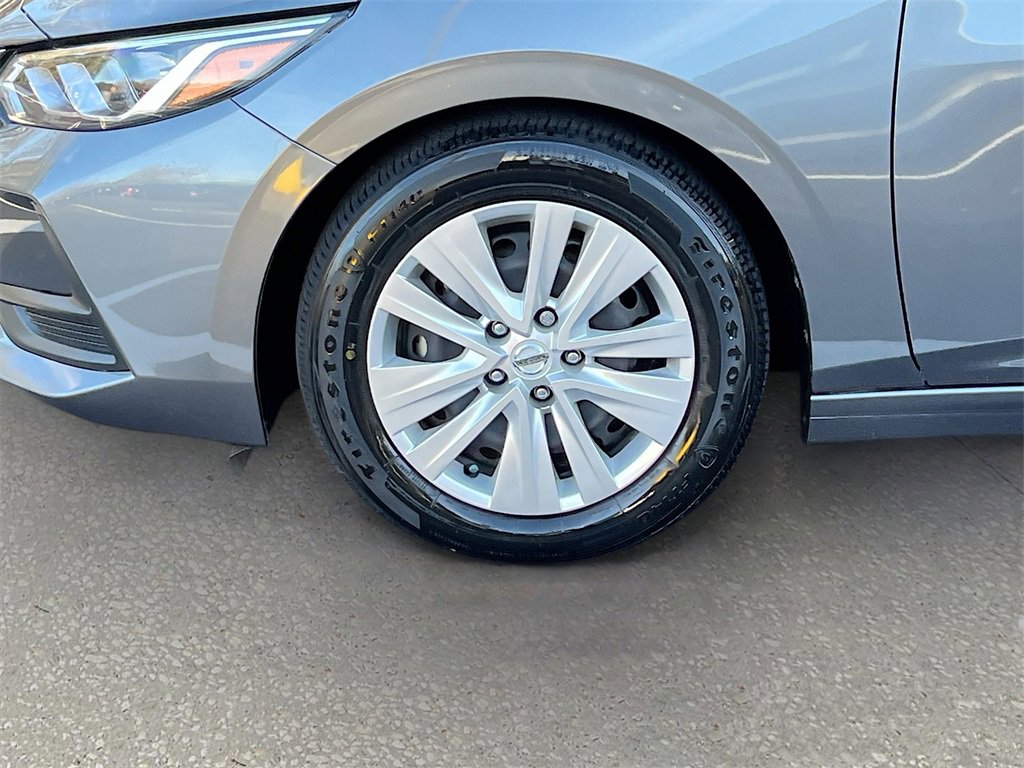 Used 2023 Nissan Sentra S image 25