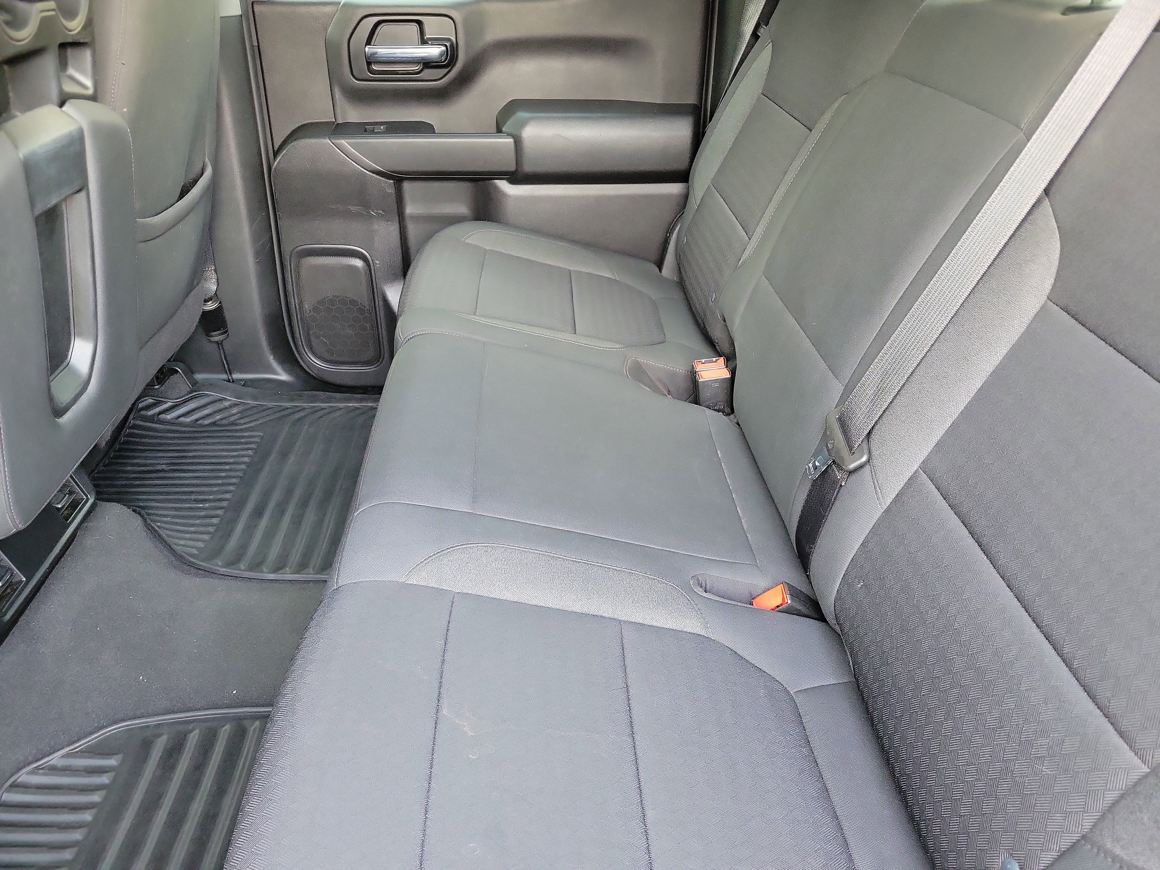 Used 2022 Chevrolet Silverado 1500 Custom w/ Safety Confidence Package image 6