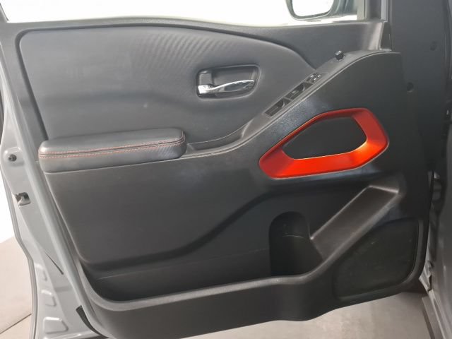 Used 2022 Nissan Frontier Pro-X RWD image 15