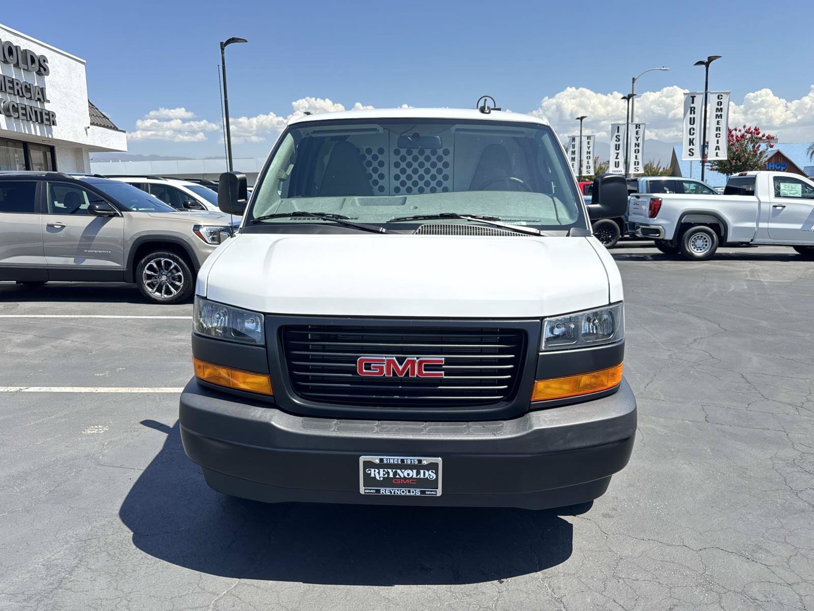 New 2025 GMC Savana 2500 w/ Driver Convenience Package RWD image 2