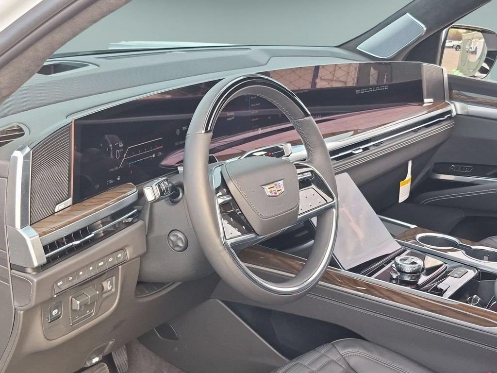 Certified 2026 Cadillac Escalade Platinum Sport w/ LPO, ONYX Package AWD/4WD image 11