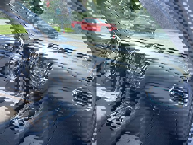 Used 2019 Chevrolet Equinox LT image 29