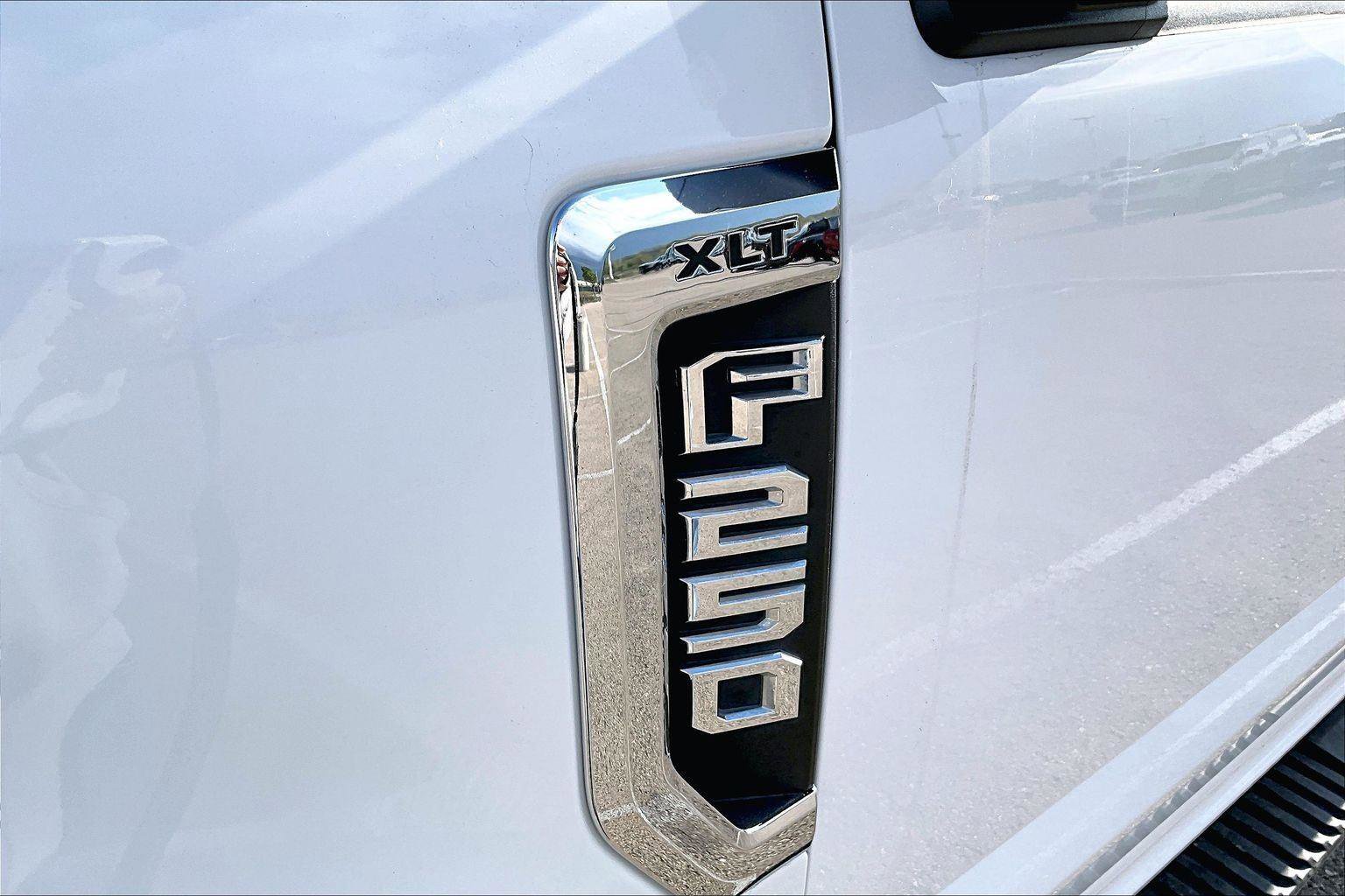 Used 2021 Ford F250 XLT AWD/4WD image 9