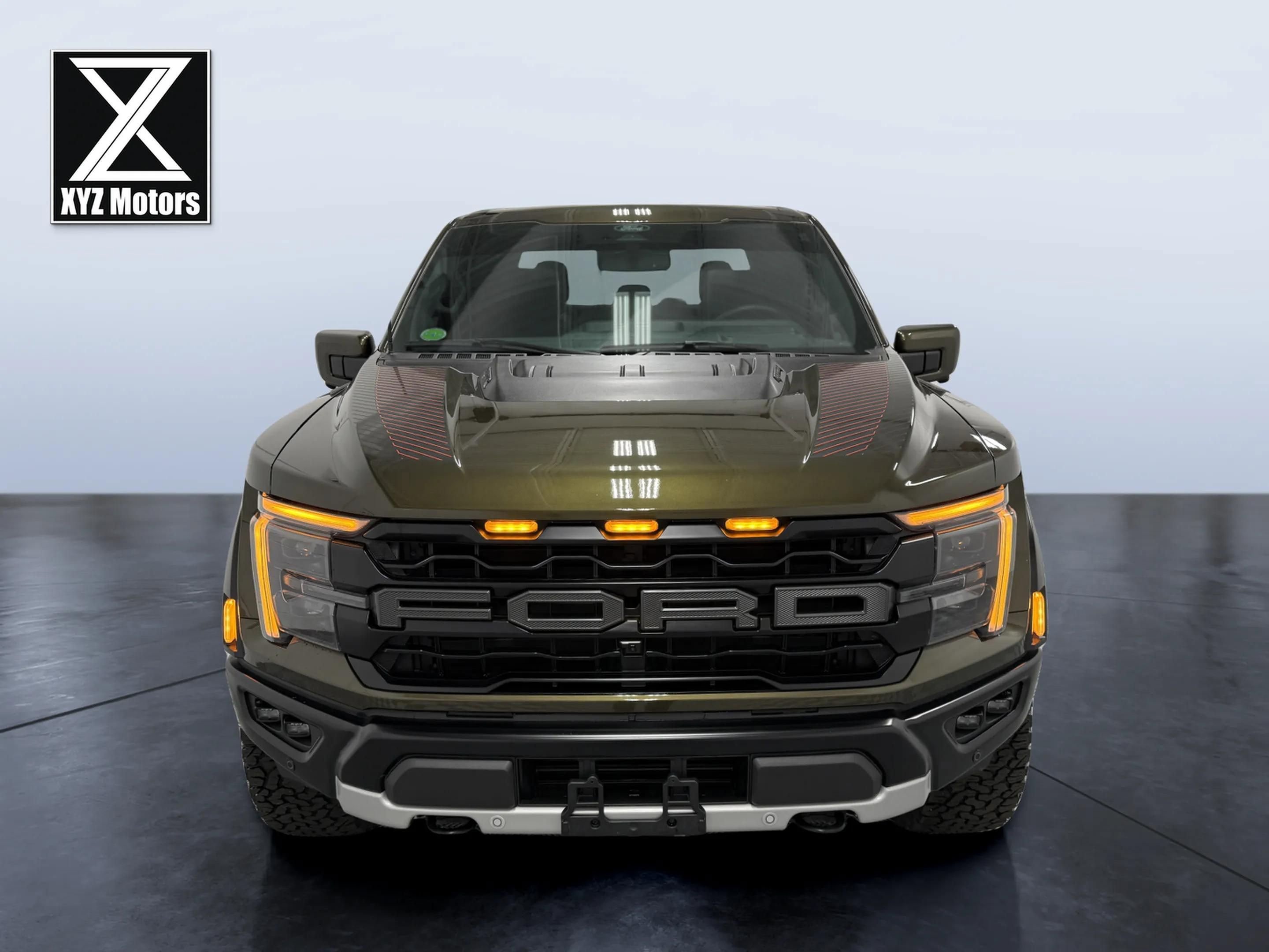 Used 2025 Ford F150 Raptor AWD/4WD image 9