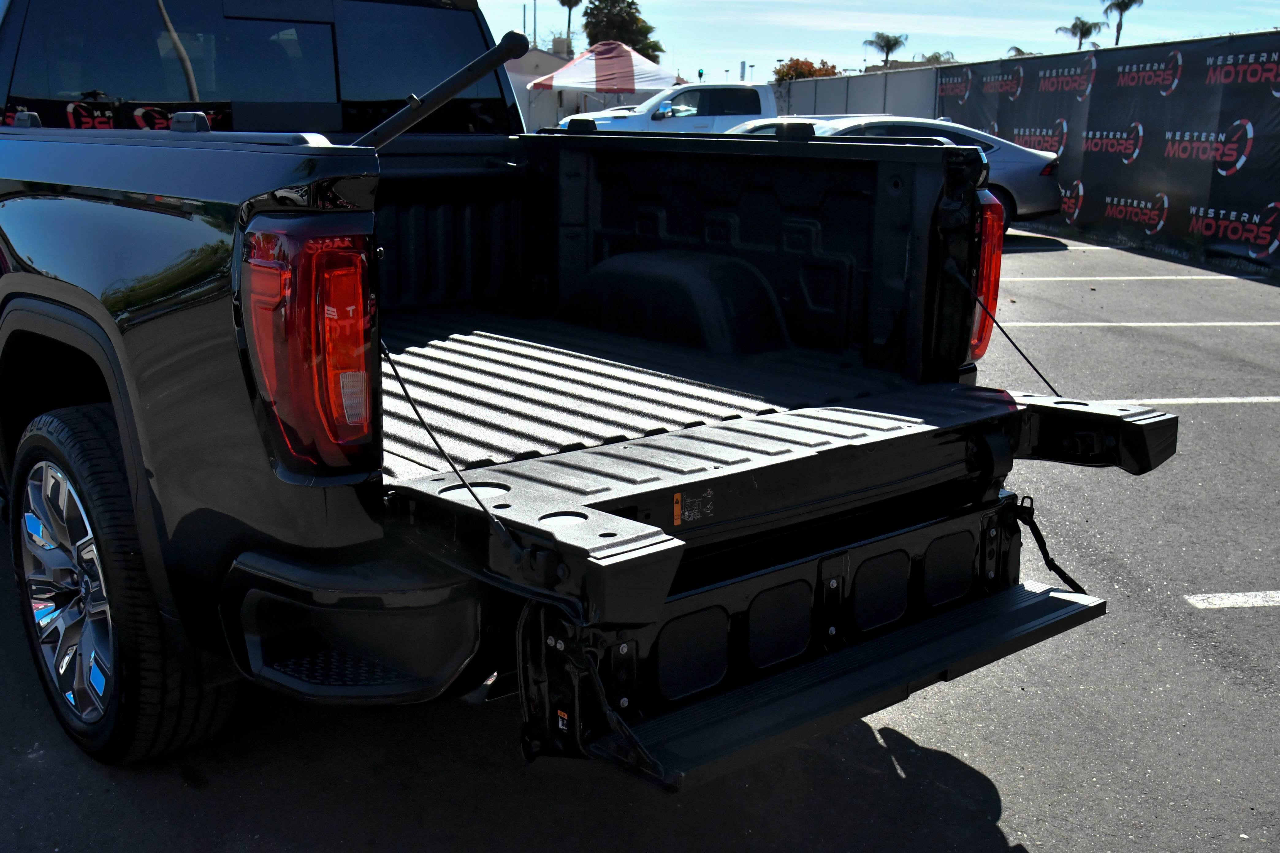 Used 2023 GMC Sierra 1500 Denali w/ Denali Reserve Package image 58