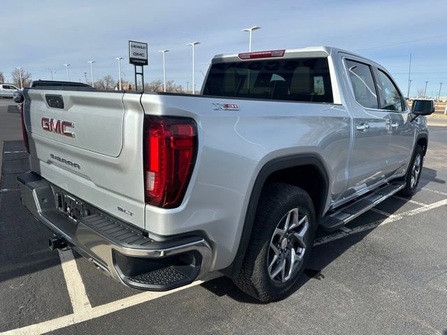 Used 2022 GMC Sierra 1500 SLT w/ SLT Convenience Package AWD/4WD image 6
