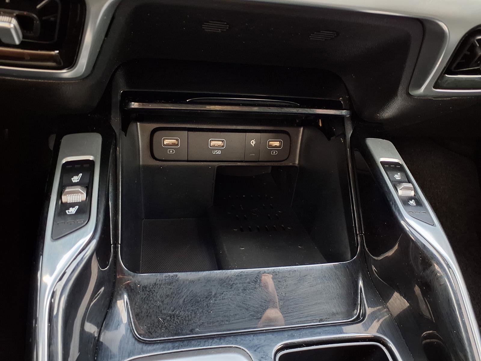 Used 2023 Kia Sorento SX Prestige image 21