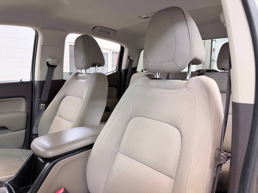 Used 2016 GMC Canyon SLE RWD image 17