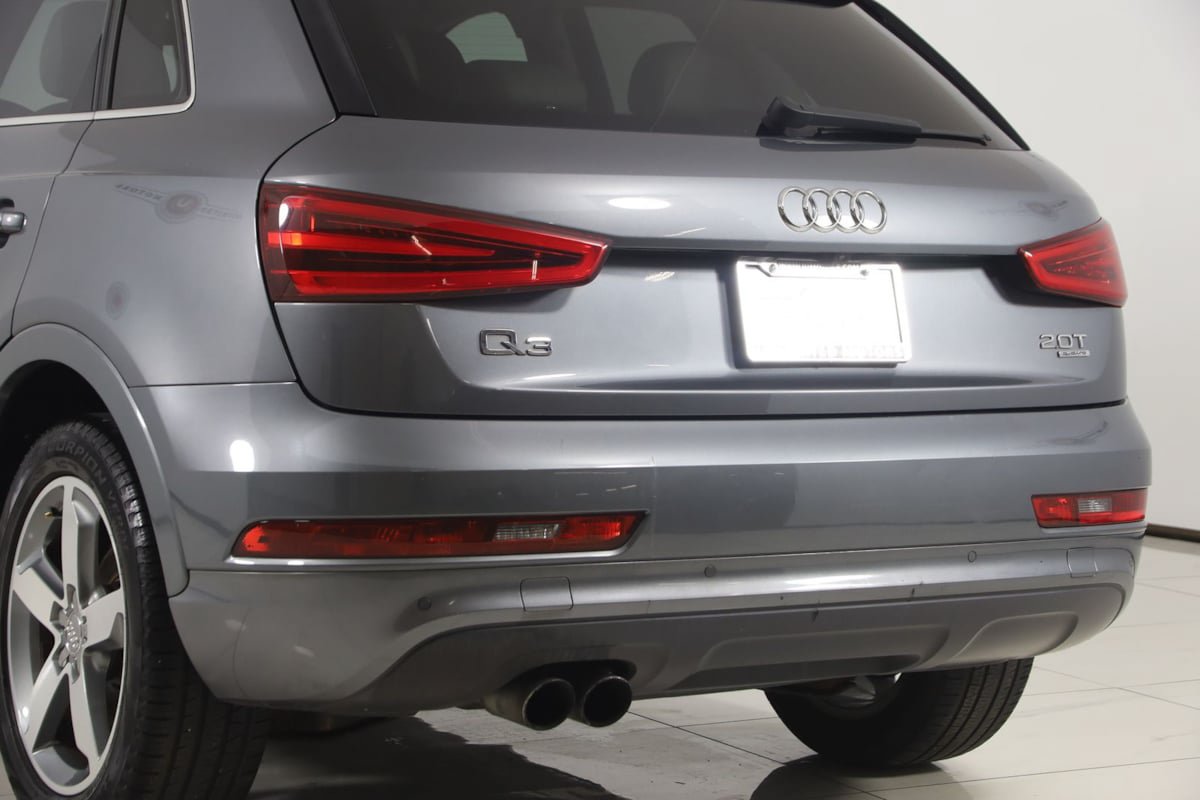 Used 2015 Audi Q3 2.0T Prestige w/ Prestige Package AWD/4WD image 21