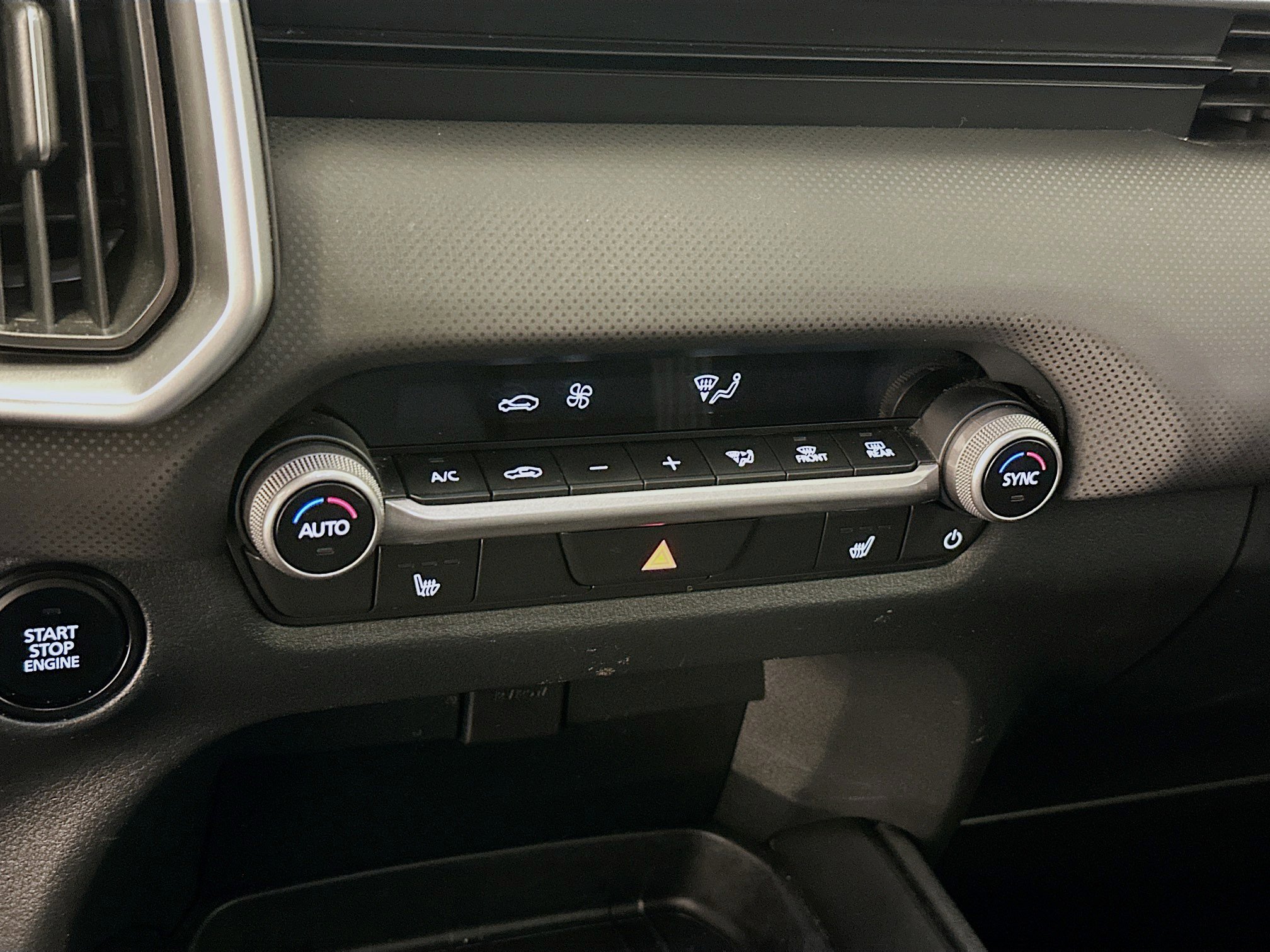 Used 2025 MAZDA CX-50 AWD 2.5 S w/ Premium Package image 24