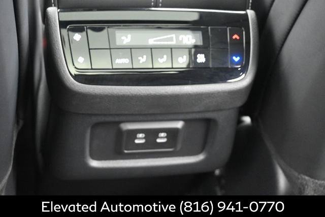 Certified 2026 INFINITI QX60 Pure w/ Cargo Package AWD/4WD image 15