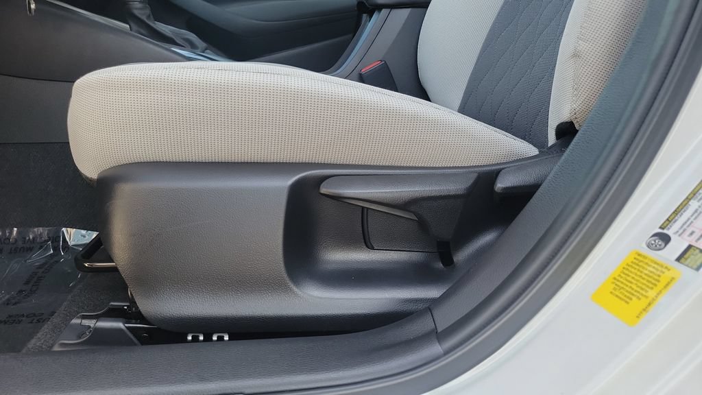 Certified 2024 Toyota Corolla LE FWD image 19