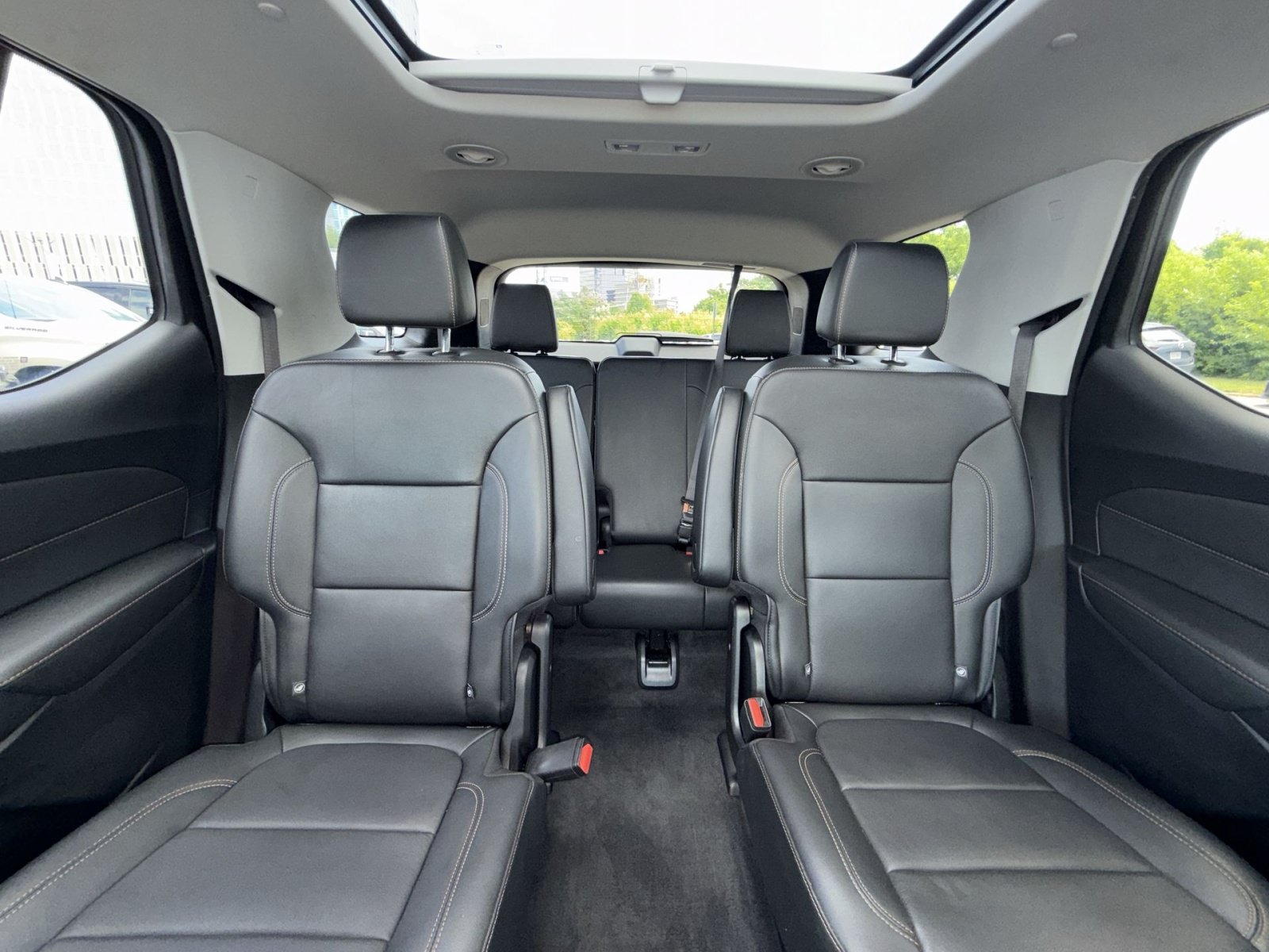 Used 2019 Chevrolet Traverse RS AWD/4WD image 25