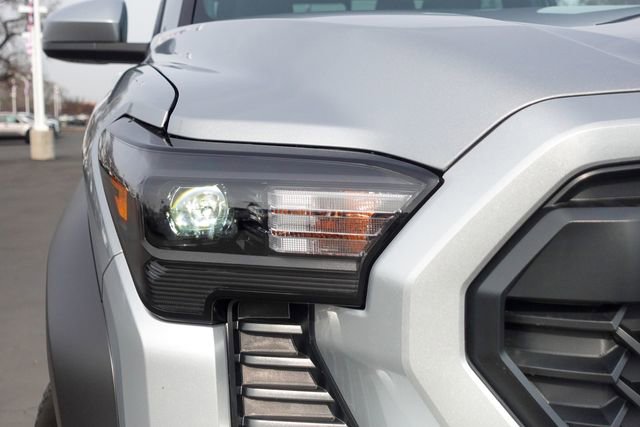 New 2026 Toyota Tacoma TRD Off-Road image 4