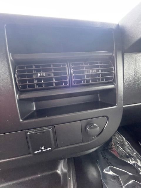 Used 2018 Ford Transit Connect XL image 10