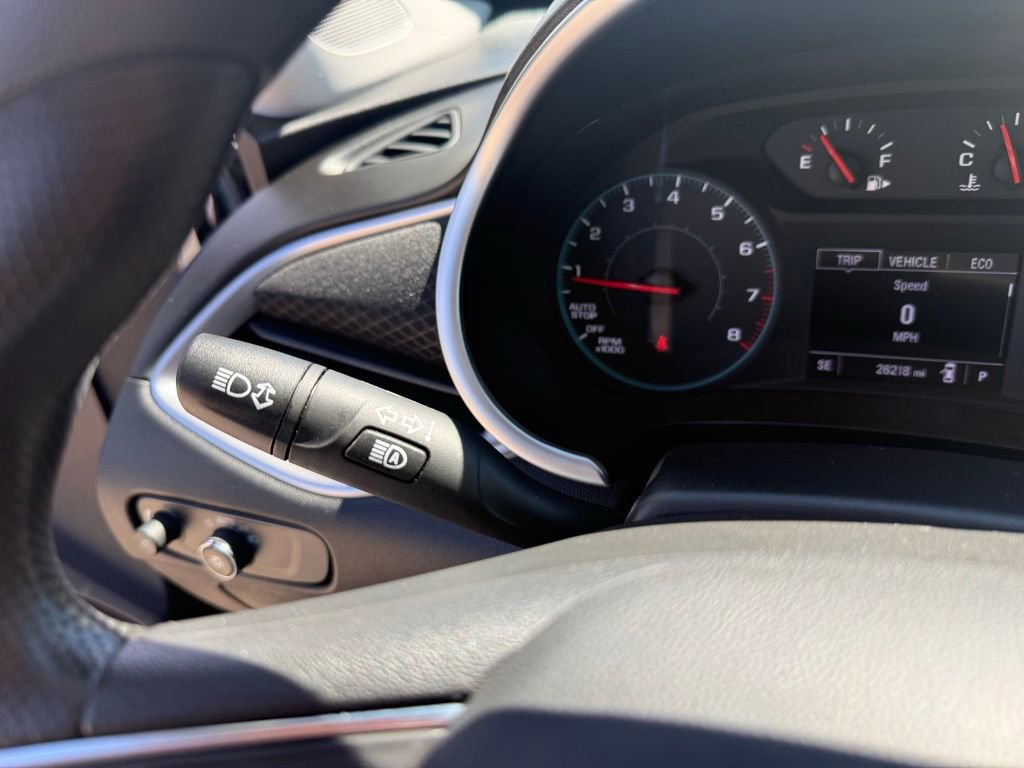 Used 2024 Chevrolet Malibu LT image 34